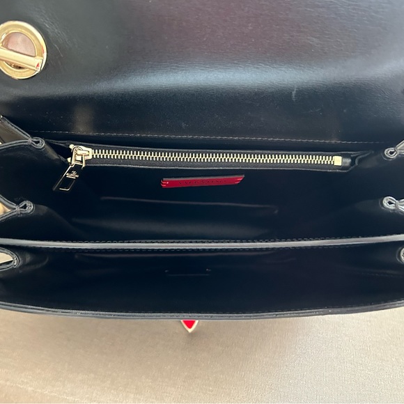 🔥 RARE Valentino Rockstud shoulder / crossbody bag in black & gold hardware - Picture 15 of 17